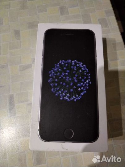 Коробка от iPhone 6