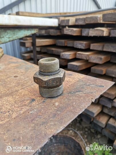 Штуцера различного гидрооборудования спецтехники