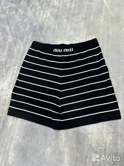 Шорты и футболка miu miu