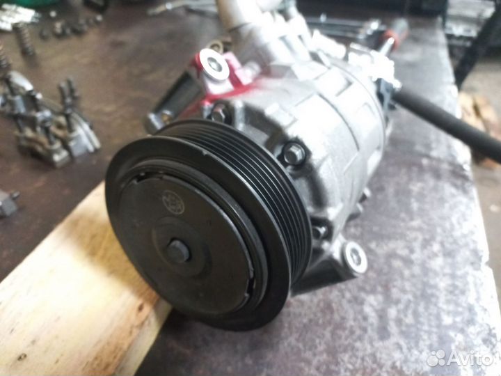 Компрессор кондиционера 1k0820859s