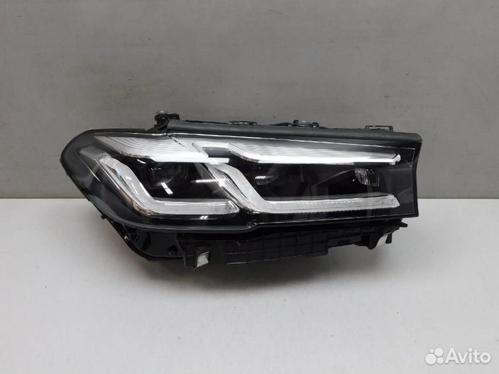 Фара правая BMW 5-Series/M5