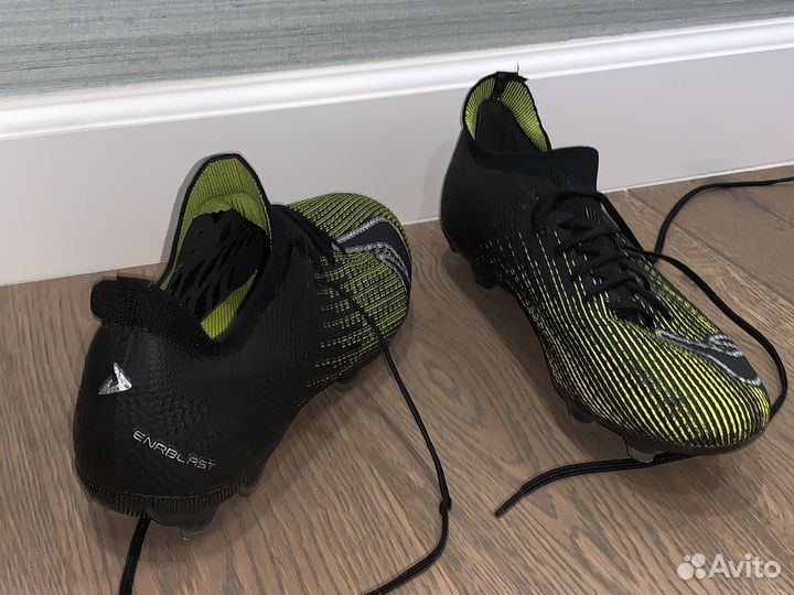 Бутсы 42 размер