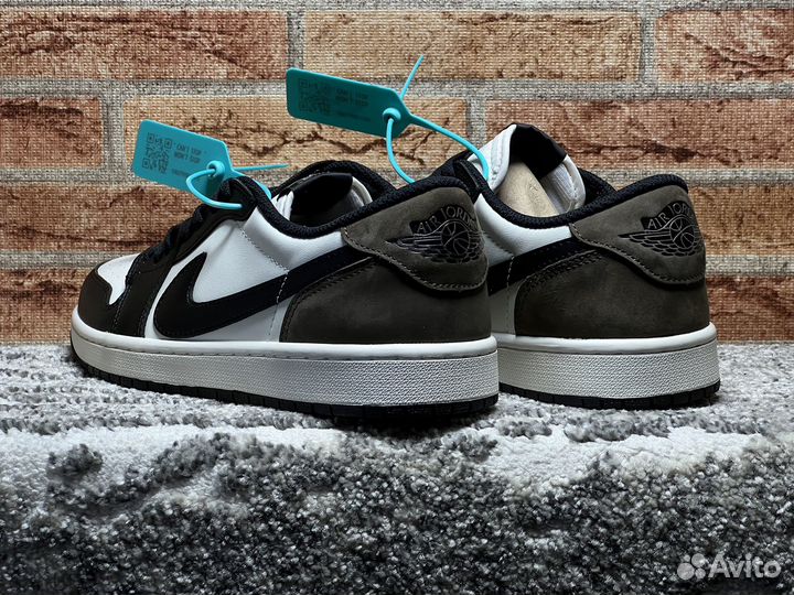 Nike Air Jordan 1 Low 