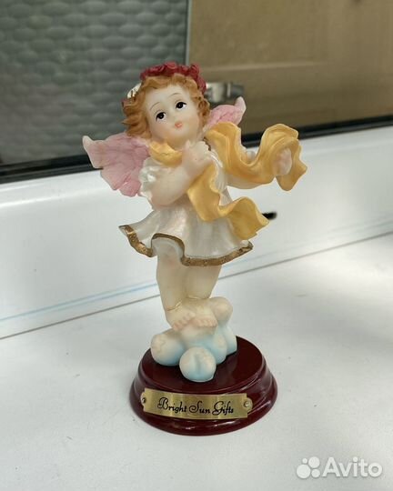 Статуэтка ангел