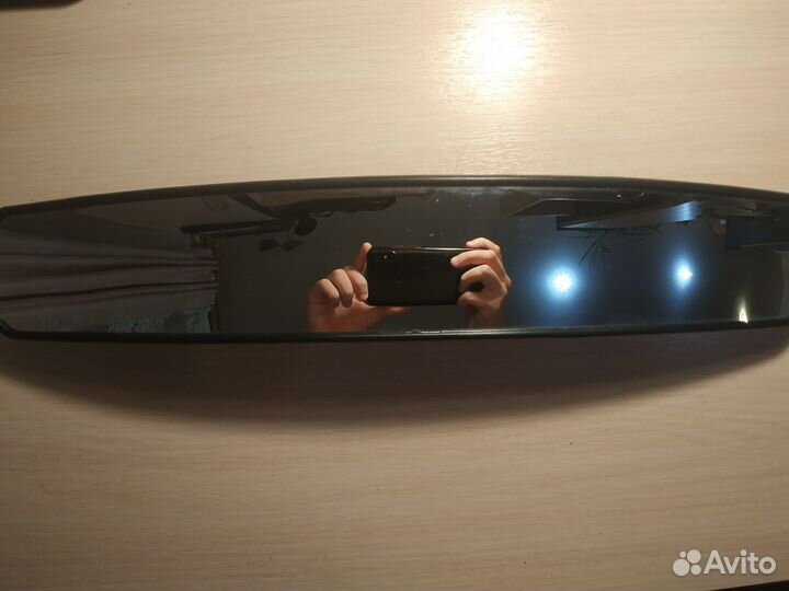 Автомобильное зеркало