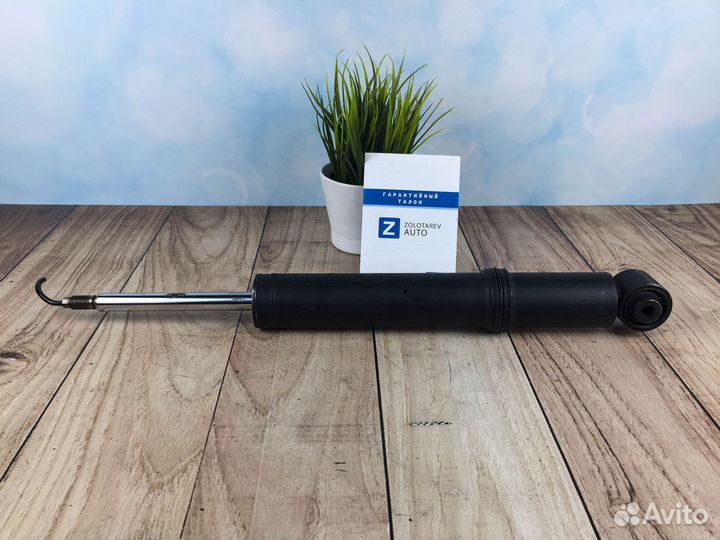 Задний амортизатор для Touareg II NF