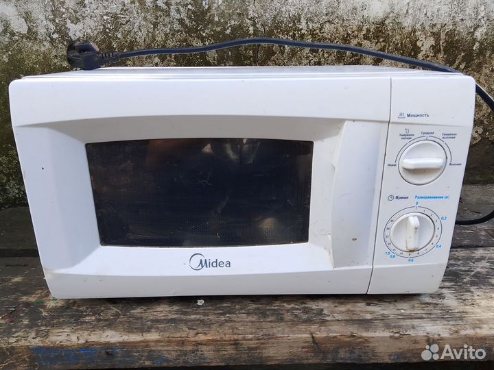 Микроволновая печь Midea