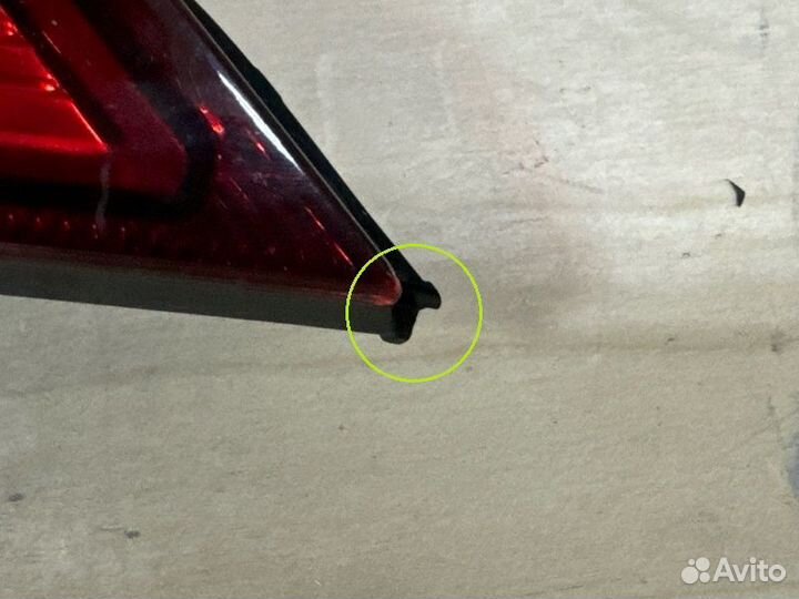 Накладка двери багажника Kia Rio FB