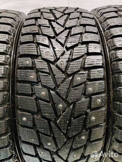 Dunlop SP Winter Ice 02 205/55 R16 94T
