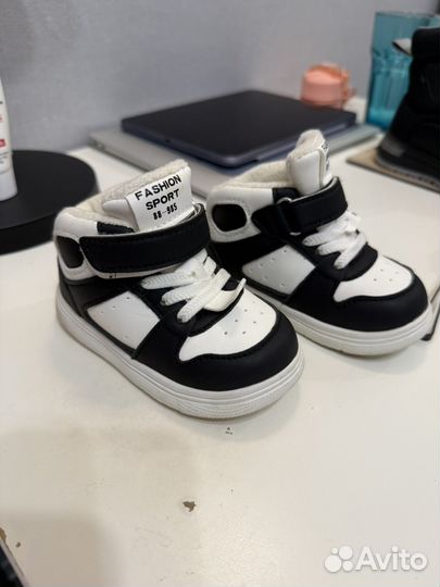 Утепленные детские кросовки 13,5 см