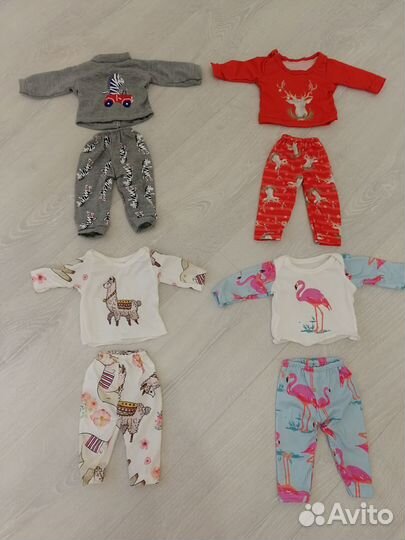 Одежда и аксессуары для кукол новые