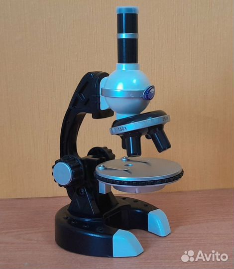 Микроскоп детский биологический 150-1250х