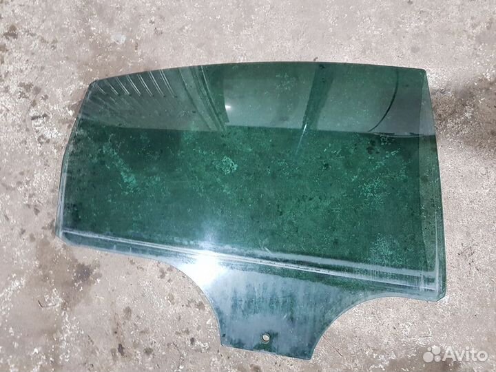 Стекло боковое volkswagen passat B5+