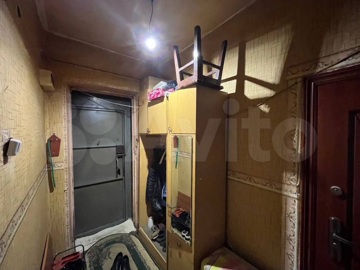 Комната 20 м² в 3-к., 1/4 эт.