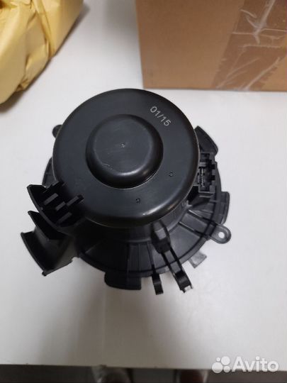 Вентилятор печки Renault Master