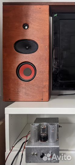 Ламповый стерео-усилитель с колонками