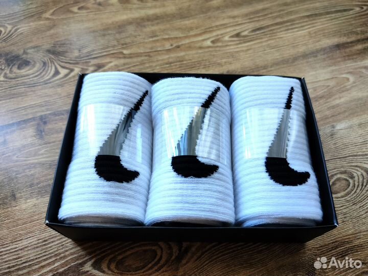 Носки nike в коробке с брелком