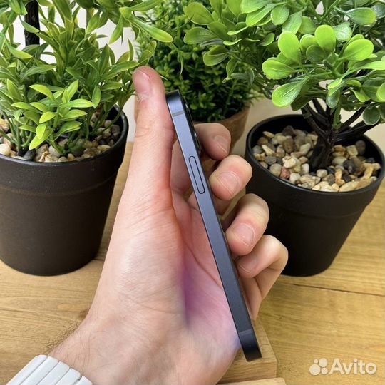 iPhone 12, 128 ГБ