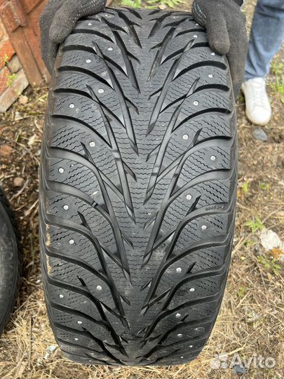 Yokohama IceGuard Stud IG65 255/55 R18
