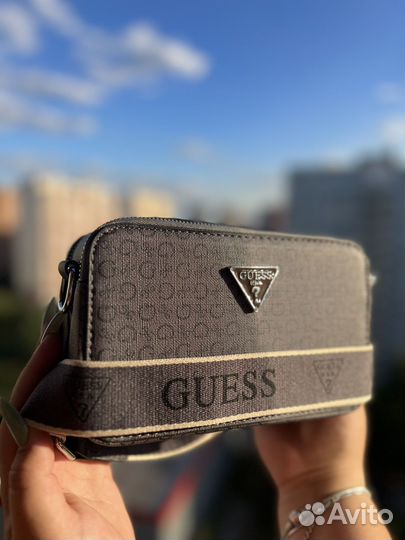 Женская сумка Guess