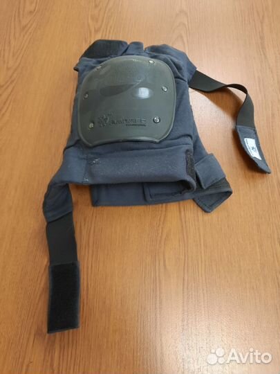 Наколенники тактические