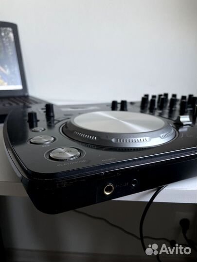 Ди-джей станция pioneer XDJ-aero