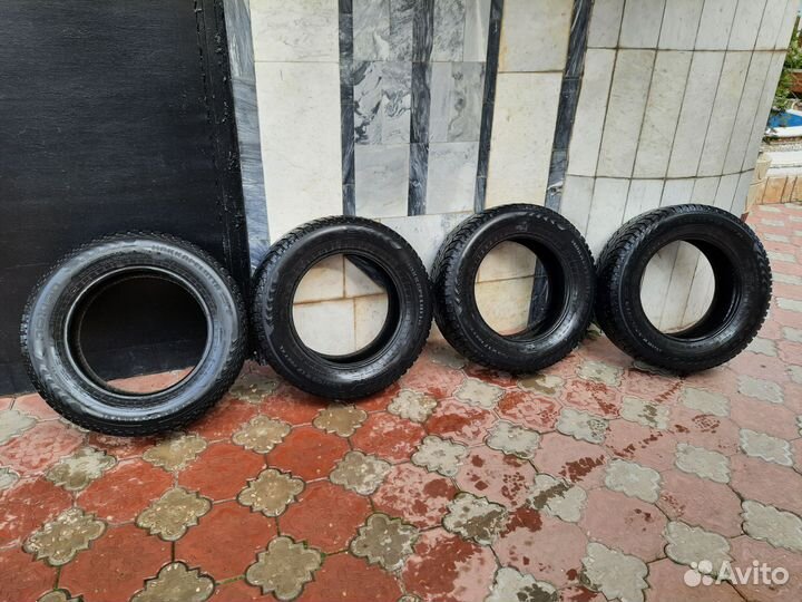 Nokian Tyres Hakkapeliitta 5 235/65 R17 108T