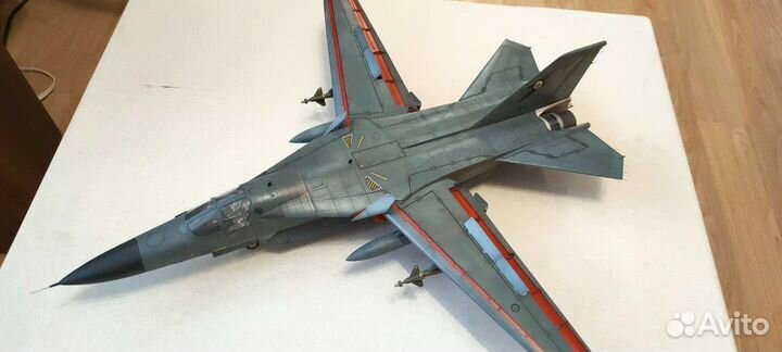 Модель самолета 1 48