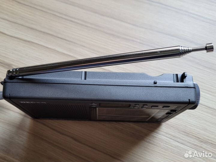 Радиоприемник Degen DE1107