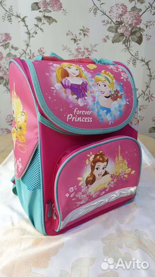 Рюкзак школьный