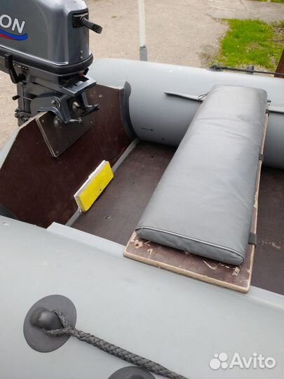 Продаю комплектом лодка с мотором