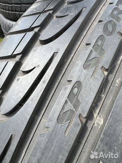 Dunlop SP Sport Maxx 255/45 R19