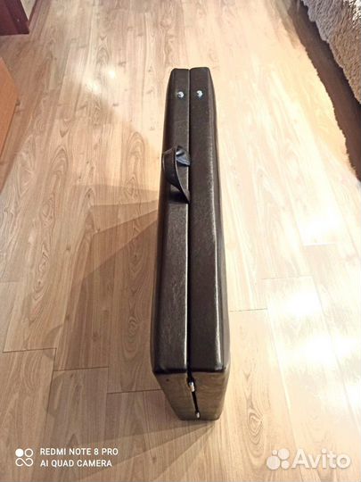 Массажный стол