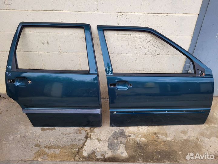 Дверь правая вольво 850 седан