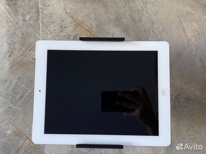 Крепление для планшета на присоске