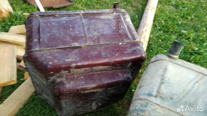 Продам баки от кс100