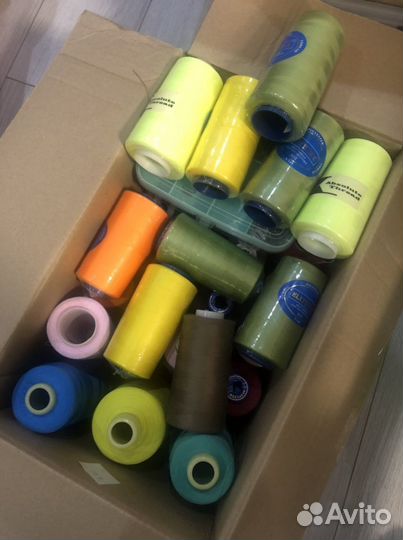 Нитки швейные Elitetex