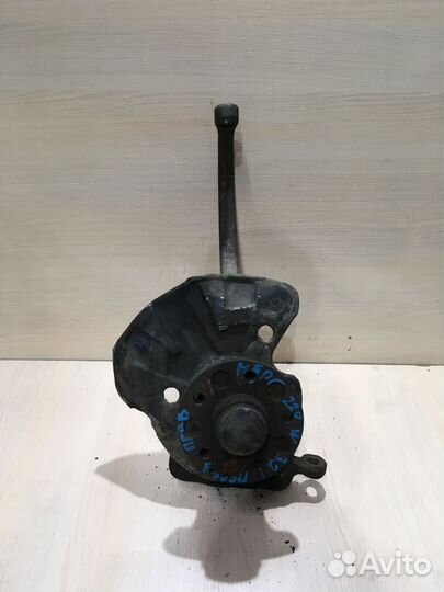 Кулак передний правый Мерседес W220 E220 S220