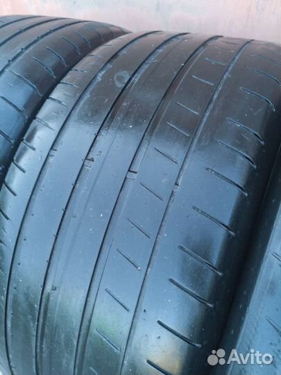 Dunlop SP Sport Maxx RT 2 255/45 R20 и 285/40 R20 108Y
