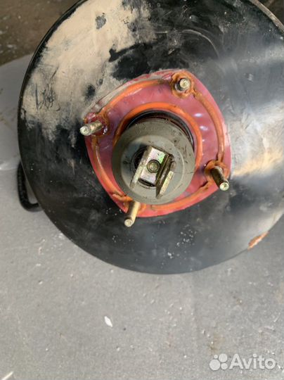 Вакуумный цилиндр Форд Фокус 1 сплит спорт