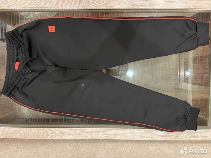 Женский спортивный костюм hugo boss L