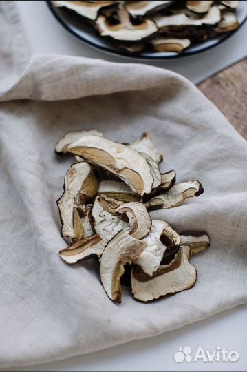 Грибы сушенные белые