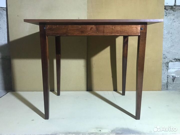 Стол для кухни