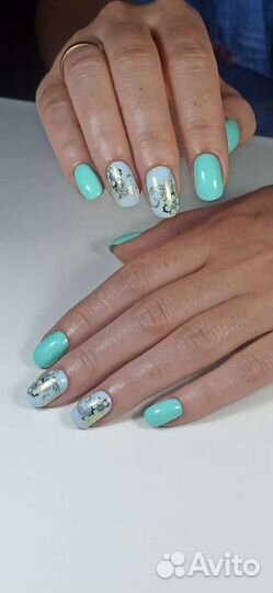 Мастер по маникюру