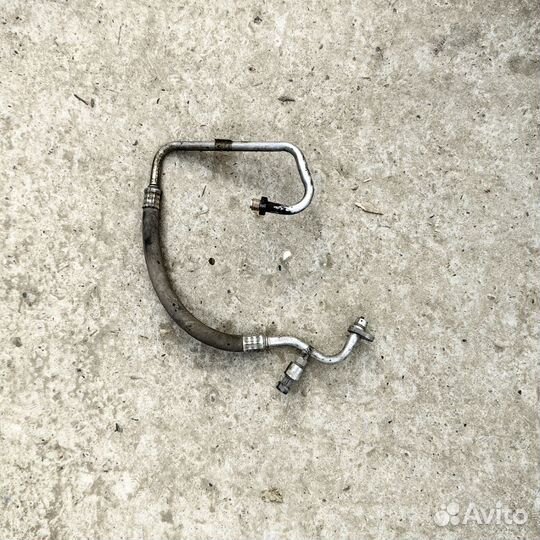 Трубка кондиционера Renault Logan 1 / Sandero 1