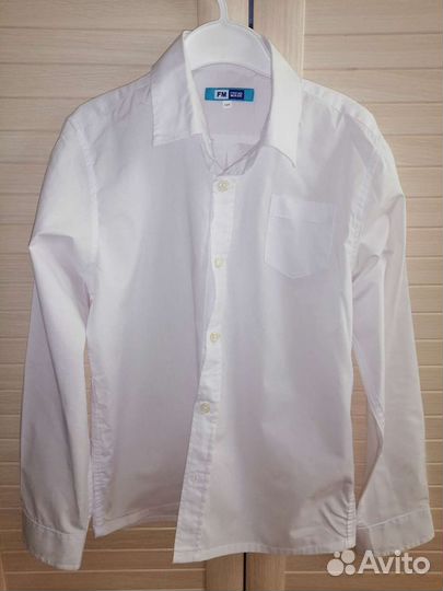 Рубашка школьная на мальчика 146