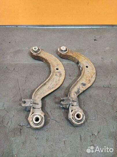 Рычаг задний верхний Volkswagen Tiguan 5N1