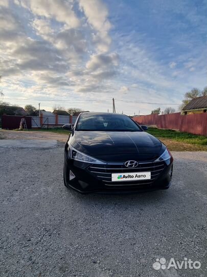 Hyundai Elantra 2.0 AT, 2019, 123 666 км