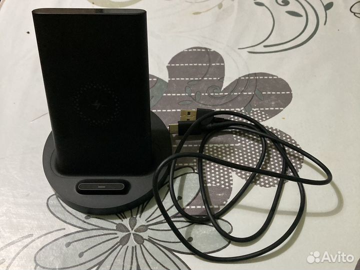 Беспроводная зарядка xiaomi 20w