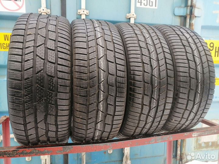 Continental ContiWinterContact TS 830 P 235/45 R19 106T